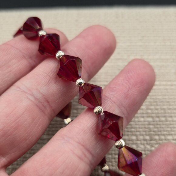 7.5 Inch Sterling Silver Red Worn Crystal Bracelet B916 - Picture 3 of 6